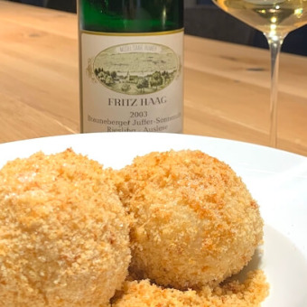 Lukas Steiner kocht Marillenknödel