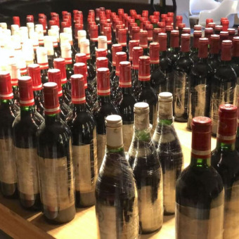 Kollwentz Rotweine aus den 80er und 90er Jahren