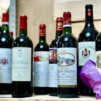 300 Flaschen trinkreife Bordeaux zwischen 1969 und 2010