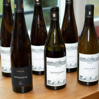 Tobias Knewitz im Terroir & Adiletten Podcast plus TundA* Weinpaket